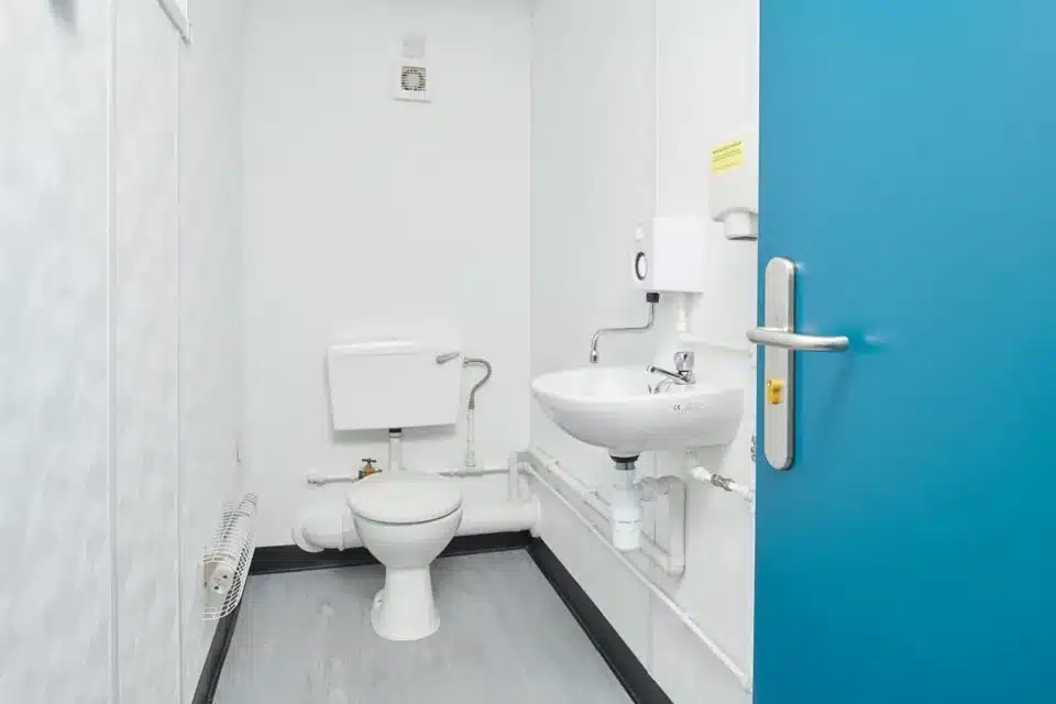 12Ft x 9Ft 2+1 Jackleg Toilet Cabin 12Ft x 9Ft 2+1 Jackleg Toilet Cabin