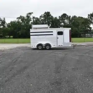 2012 CM 3HBP 3 Horse Trailer