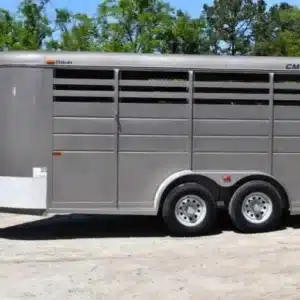 2017 CM 3HSLBP 3 Horse Trailer